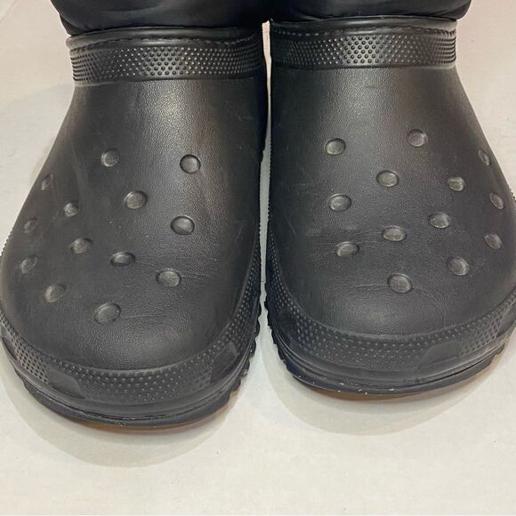 Crocs classic lined neo puff shorty boot black size Women size 10 style 207311 - Picture 6 of 14